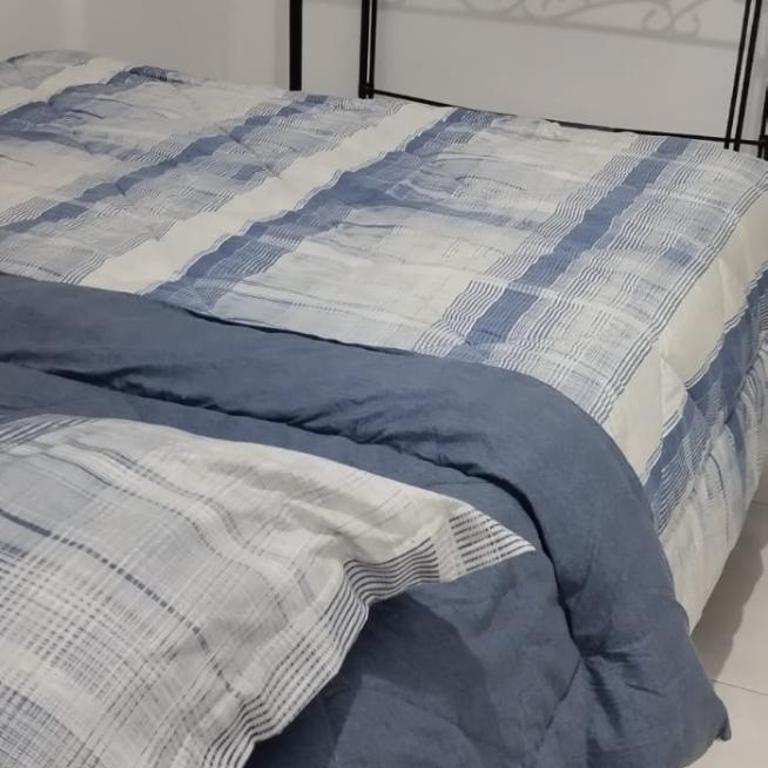 HOSTAL CARACOLI - HUECO - Habitación Doble Deluxe (2 adultos + 1 niño) - 3