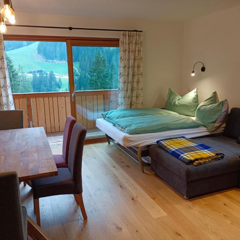 Chalet Leni - Apartment mit Aussicht und Balkon - 12