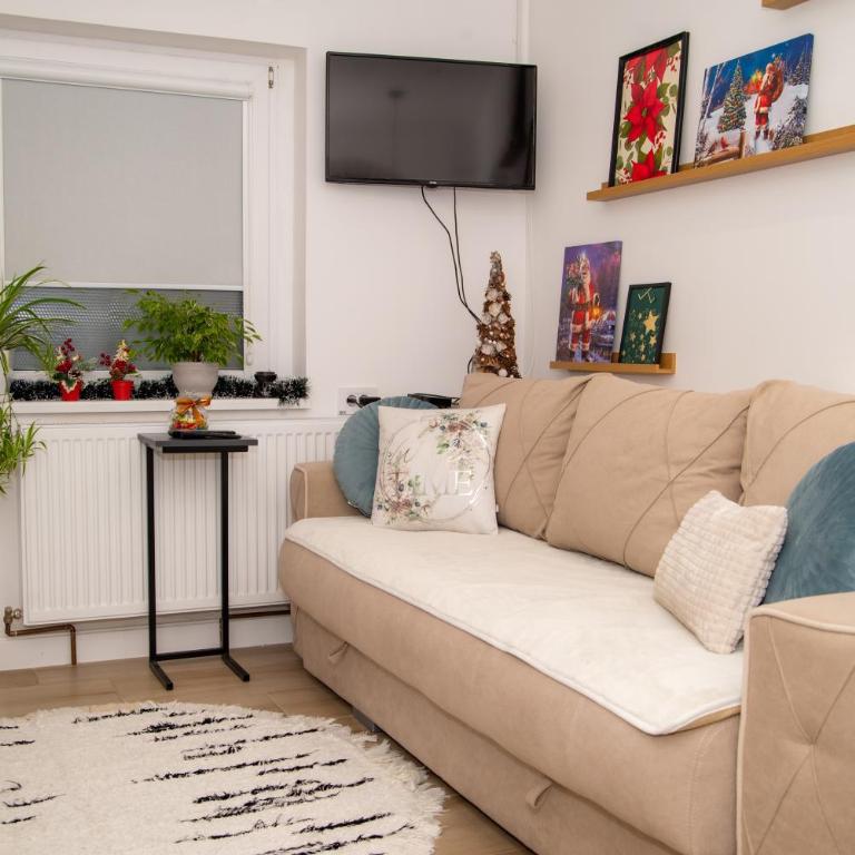 Josephine Apartment - Standard Apartment - 16