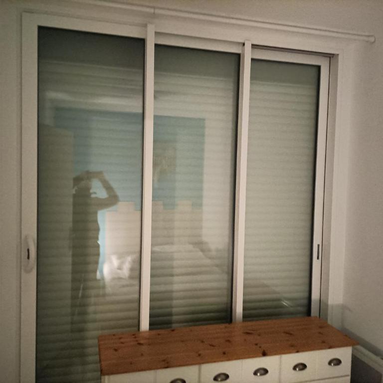 T2 cabine rénové avec très belle vue sur le port de plaisance, parking et wifi inclus - Appartement 2 Chambres - 18