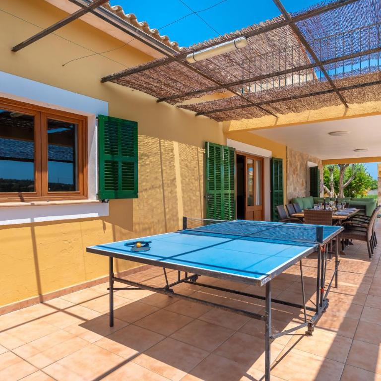 Villa Can Patriarca with Pool, Garden, Mountain Views, ideal for Families - Casa de 4 dormitorios - 14