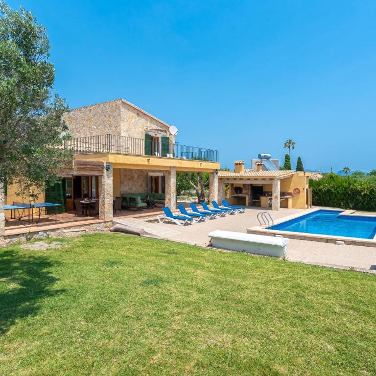 Villa Can Patriarca with Pool, Garden, Mountain Views, ideal for Families - Casa de 4 dormitorios - 50