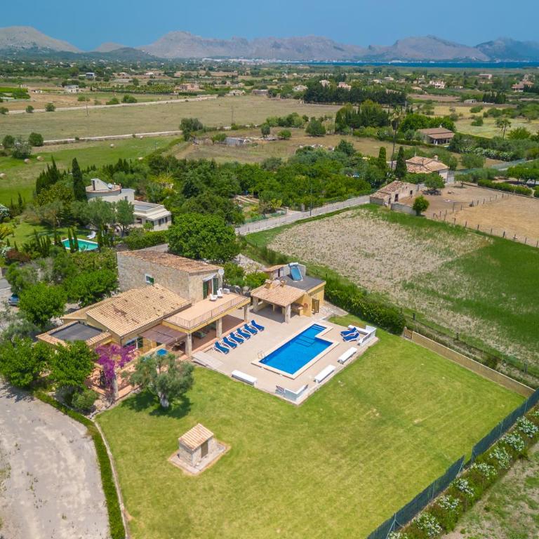 Villa Can Patriarca with Pool, Garden, Mountain Views, ideal for Families - Casa de 4 dormitorios - 58