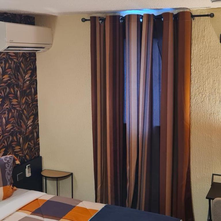 Hôtel L'Etoile Aéroport - A61 - Chambre Double - 18