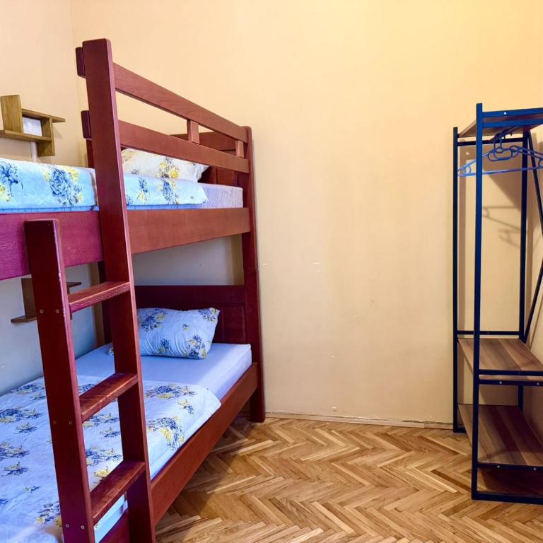 KotorHostelito - Standard Twin Room - 4