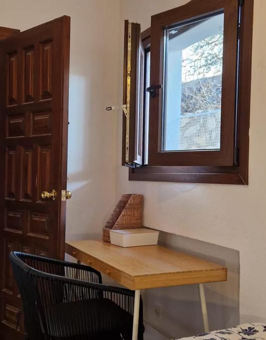 Habitación individual tranquila con baño privado en piso compartido - Apartamento de 1 dormitorio - 42