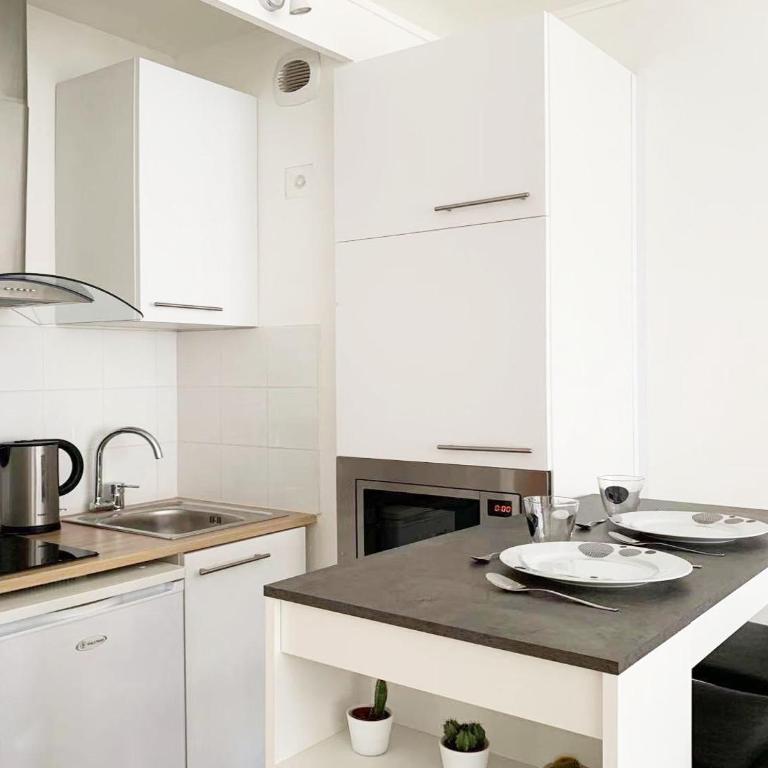 Nice apt nearby arc triomphe champe elysee - Appartement 1 Chambre - 7