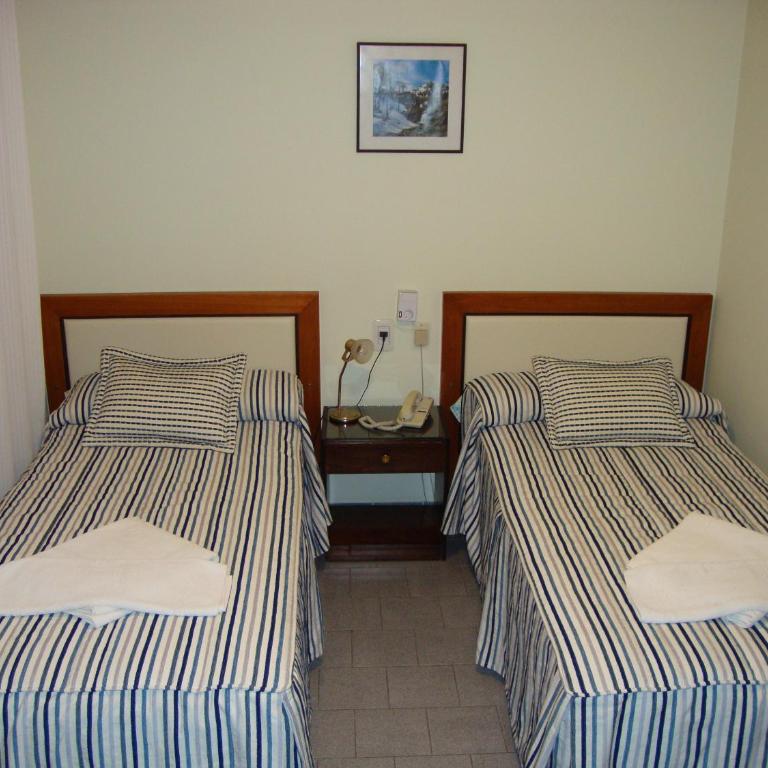 Hotel San Martin - Habitación Doble - 2 camas - 5