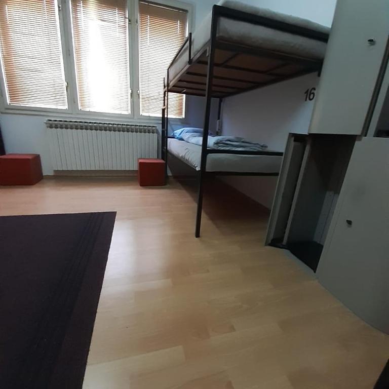 FG 1861 Hostel - Krevet za Jednu Osobu u Spavaonici - 1