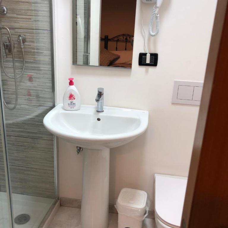 Il Greco - Standard Double Room - 2
