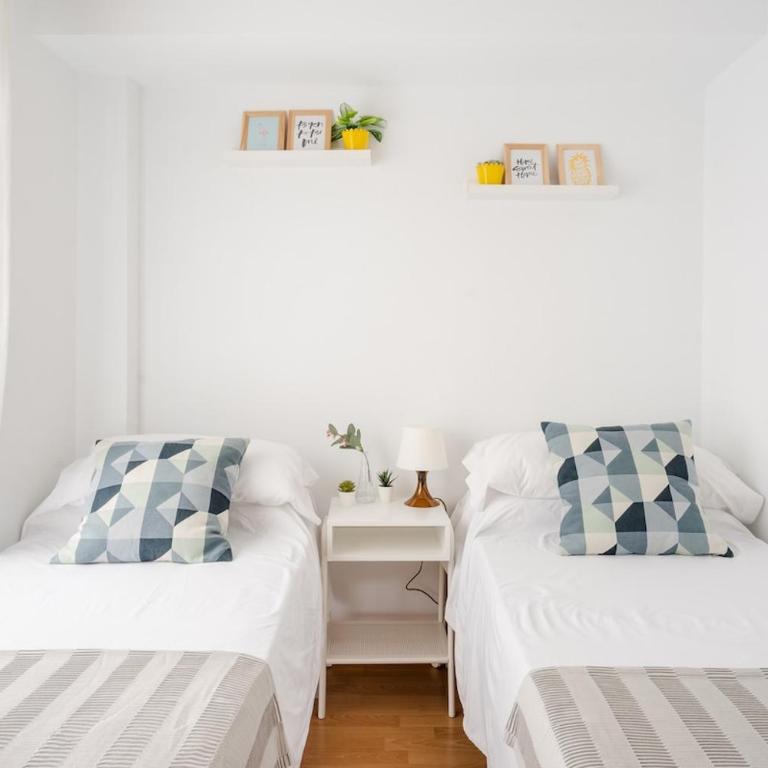Explore Málaga from a Modern Apartment - Apartamento de 2 dormitorios - 17