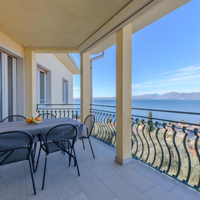 Santa Croce Apartments - Apartment mit 3 Schlafzimmern und Seeblick - 28