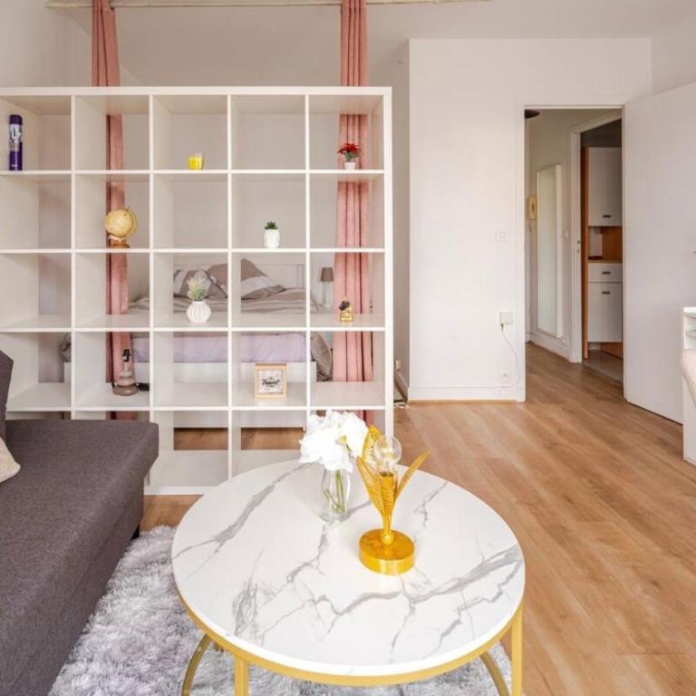 Duplex apartment in Paris metro Line 6 - Appartamento con 1 Camera da Letto - 6