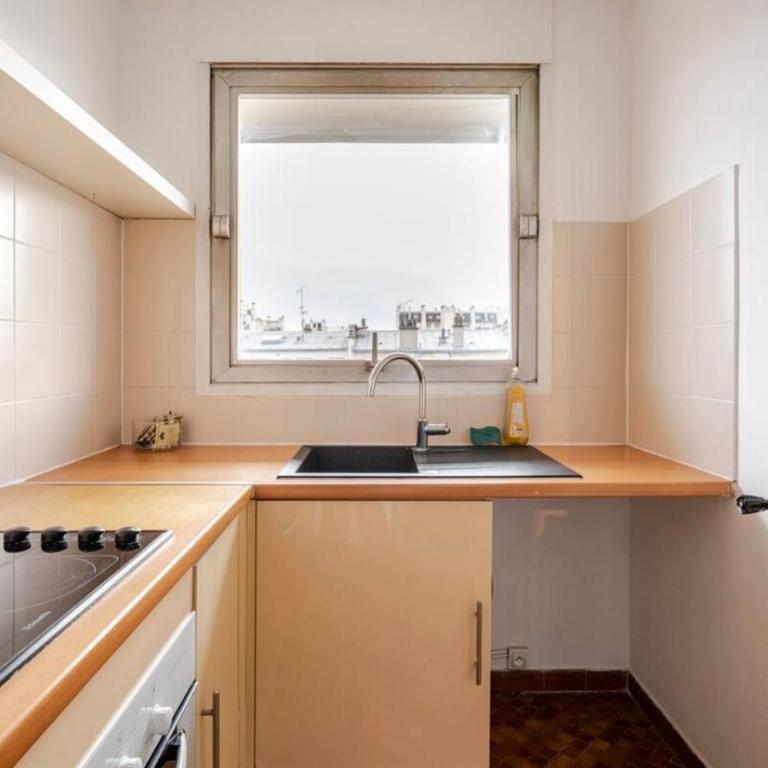 Duplex apartment in Paris metro Line 6 - Appartamento con 1 Camera da Letto - 14
