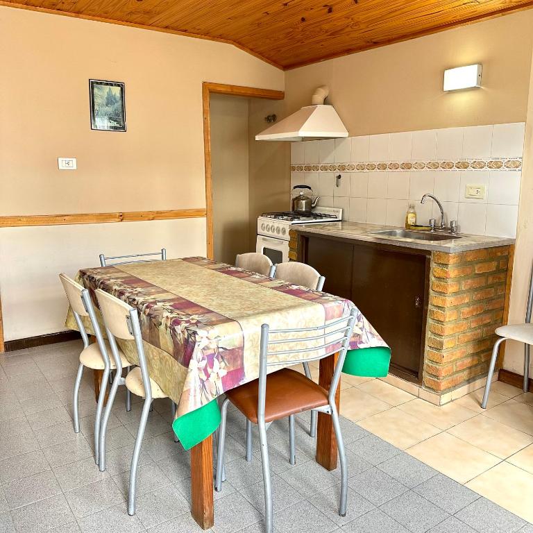 Hosteria Los 2 Pinos - Bungalow - 4