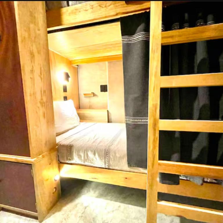 Nectar Hotel, Cafe, Cowork - Adults Only - Cama en habitación compartida de 6 camas - 7