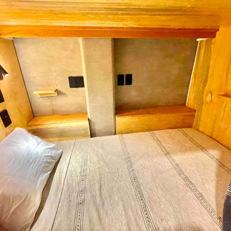 Nectar Hotel, Cafe, Cowork - Adults Only - Cama en habitación compartida de 6 camas - 8