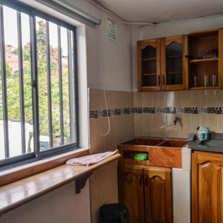 Apto Acogedor Cerca Metrocable - Apartamento de 1 dormitorio - 36