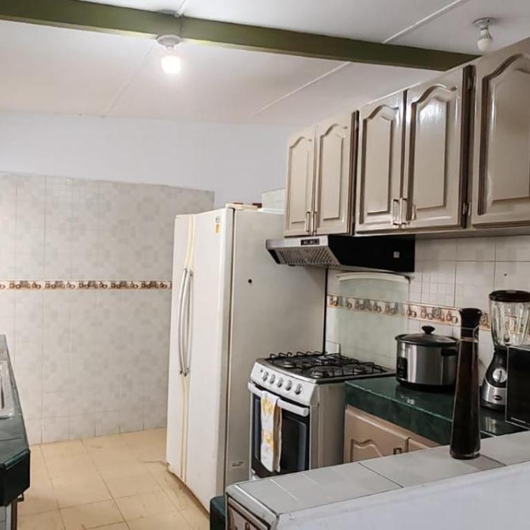 Villa familiar cerca a la playa - Two-Bedroom Apartment - 11