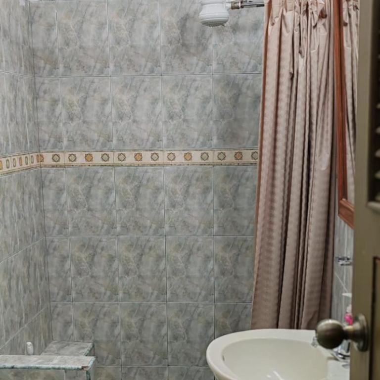 Villa familiar cerca a la playa - Two-Bedroom Apartment - 12