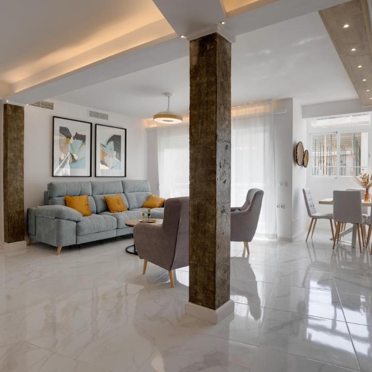 NEW 3 BEDROOMS APARTMENT 100 METERS TO RADA BEACH old town Estepona - Apartamento de 3 dormitorios - 2