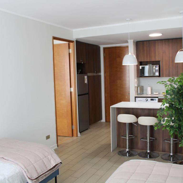Cómodo Departamento en Las Condes - Apartamento de 2 dormitorios - 5
