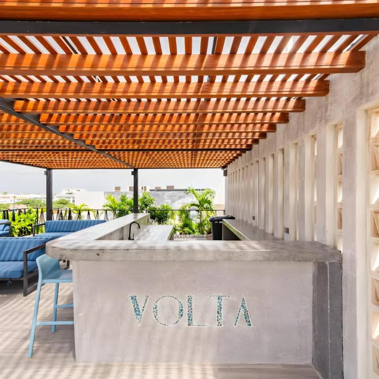 Jujoso departamento 5th avenida y caminando a la playa - One-Bedroom Apartment - 15