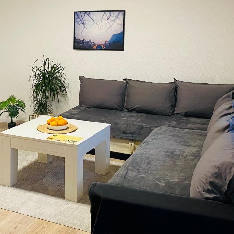 Farah Apartment - Two-Bedroom Apartment - 2