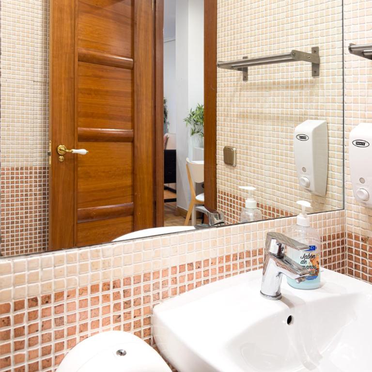 Casa de las letras - One-Bedroom Apartment - 21