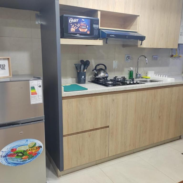 Departamento centrico, pasos a Embajada Americana, Multicine - Apartamento de 2 dormitorios con vistas a la ciudad - 8