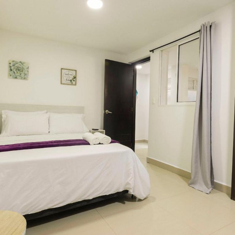ED SANTO TOMAS LAURELES MEDELLIN - Apartamento Estudio - 5