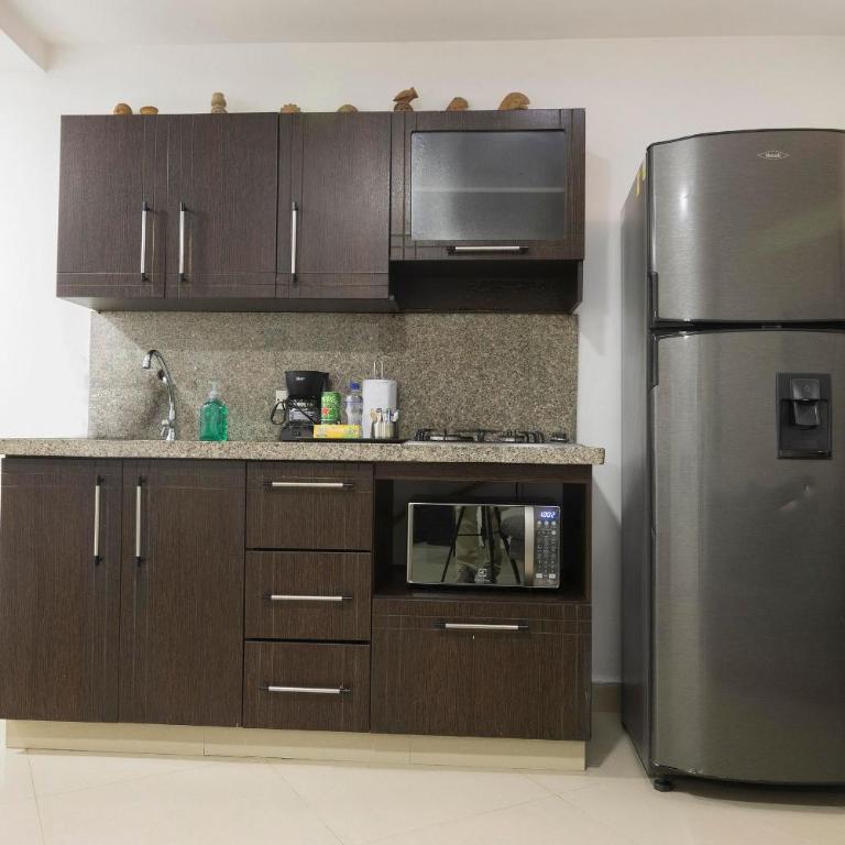 ED SANTO TOMAS LAURELES MEDELLIN - Apartamento Estudio - 7