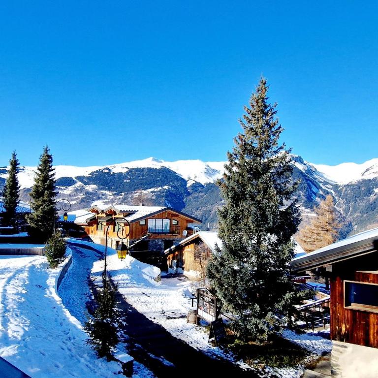Appartement Neuf 5 pièces à 20m des pistes avec garage double - FR-1-755-37 - Apartment - 12