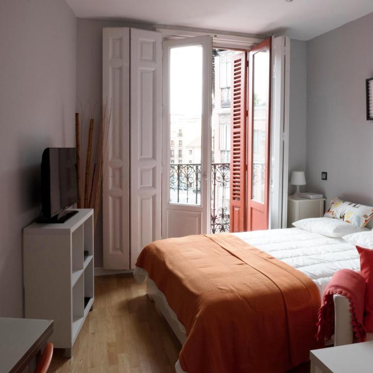 Estudio Plaza Mayor - Studio Apartment - 11