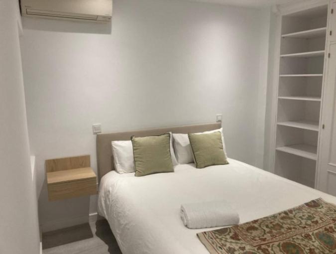 Apartamento silencioso en el centro de Madrid - Two-Bedroom Apartment - 10