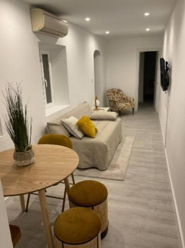 Apartamento silencioso en el centro de Madrid - Two-Bedroom Apartment - 11