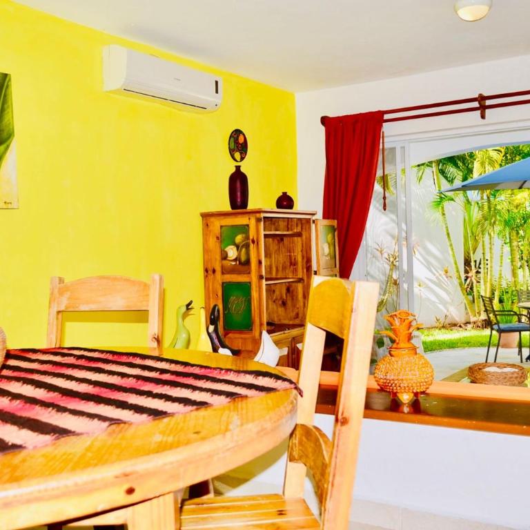 Superior Budget Room With Swimming Pool Air Conditioning and Parking - Double or Twin Room - 11
