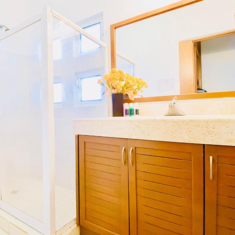 Superior Budget Room With Swimming Pool Air Conditioning and Parking - Double or Twin Room - 17