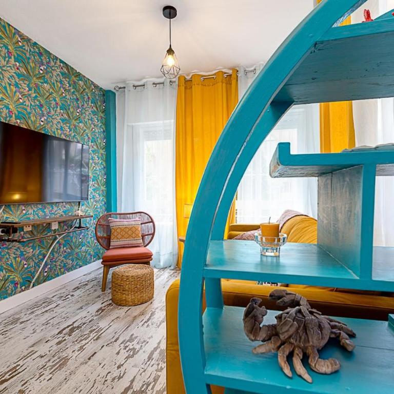 Elegant Bungalow with Jacuzzi Villa Loi Charls in Torrevieja - Bungalow - 20
