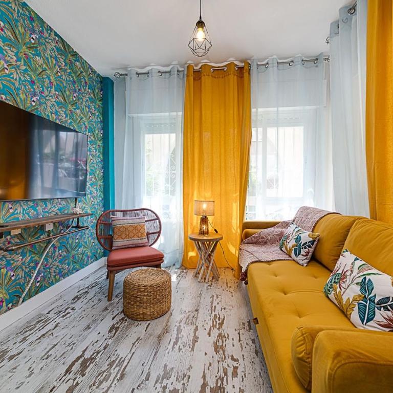 Elegant Bungalow with Jacuzzi Villa Loi Charls in Torrevieja - Bungalow - 23