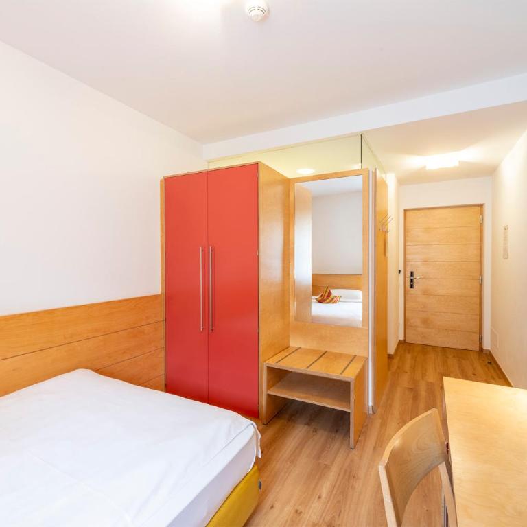 Hotel Figl ***S - Superior Einzelzimmer - 2