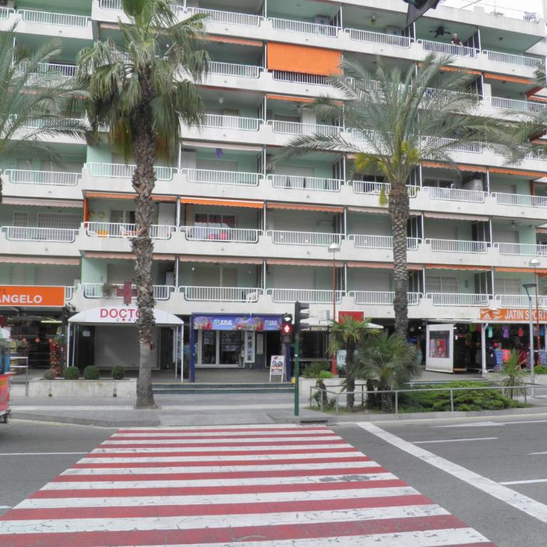 Home Mercurio Salou - Apartamento de 2 dormitorios con vistas a la piscina - 24