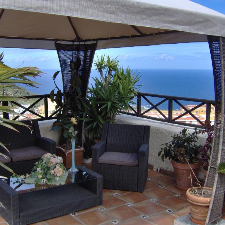 Rustic holiday home with balcony and sea view - Apartamento - 17