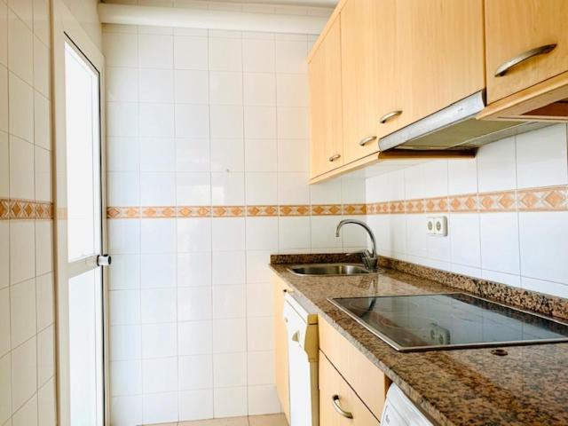 Home Ibiza Salou - Apartamento de 3 dormitorios con balcón - 14