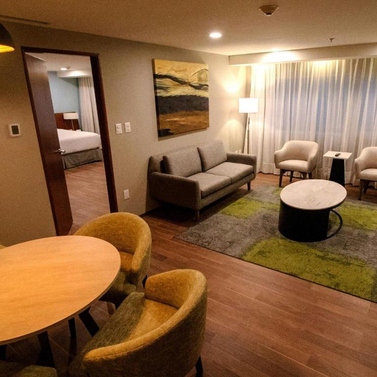 Courtyard by Marriott Mexico City Revolucion - Master Suite - 3