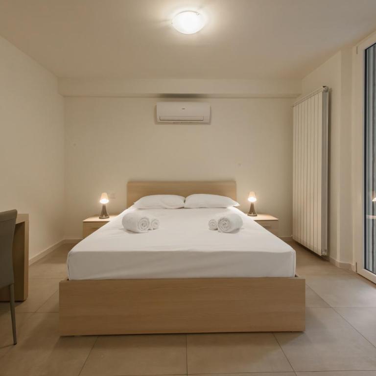Flora - Brand New Apartment near historic center - Appartamento con 3 Camere da Letto - 1