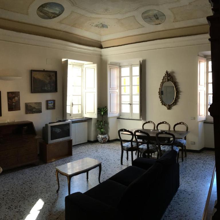 Casa Tipica by PortofinoVacanze - Appartamento con 2 Camere da Letto - 77