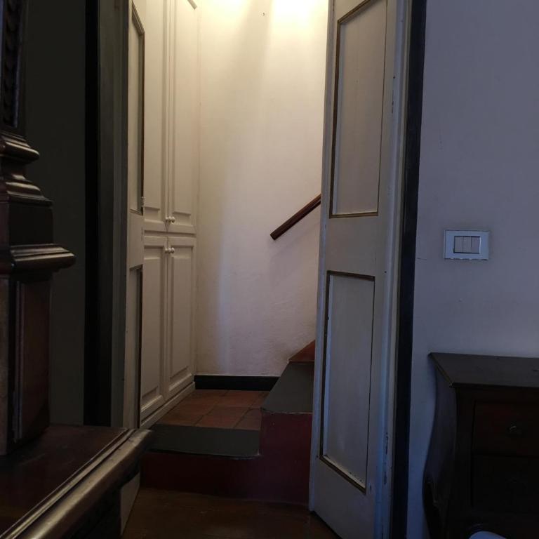 Casa Tipica by PortofinoVacanze - Appartamento con 2 Camere da Letto - 81