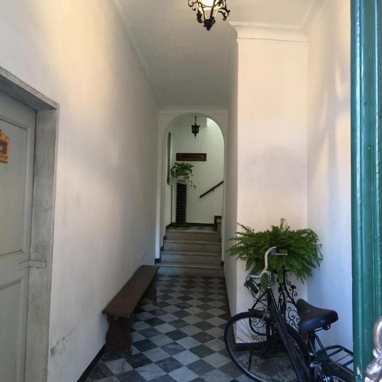 Casa Tipica by PortofinoVacanze - Appartamento con 2 Camere da Letto - 86