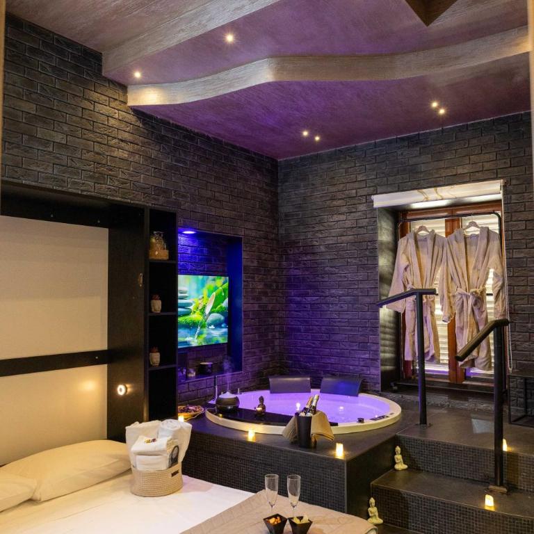 Lungomare Suite & Spa - Double Room with Spa Bath - 3